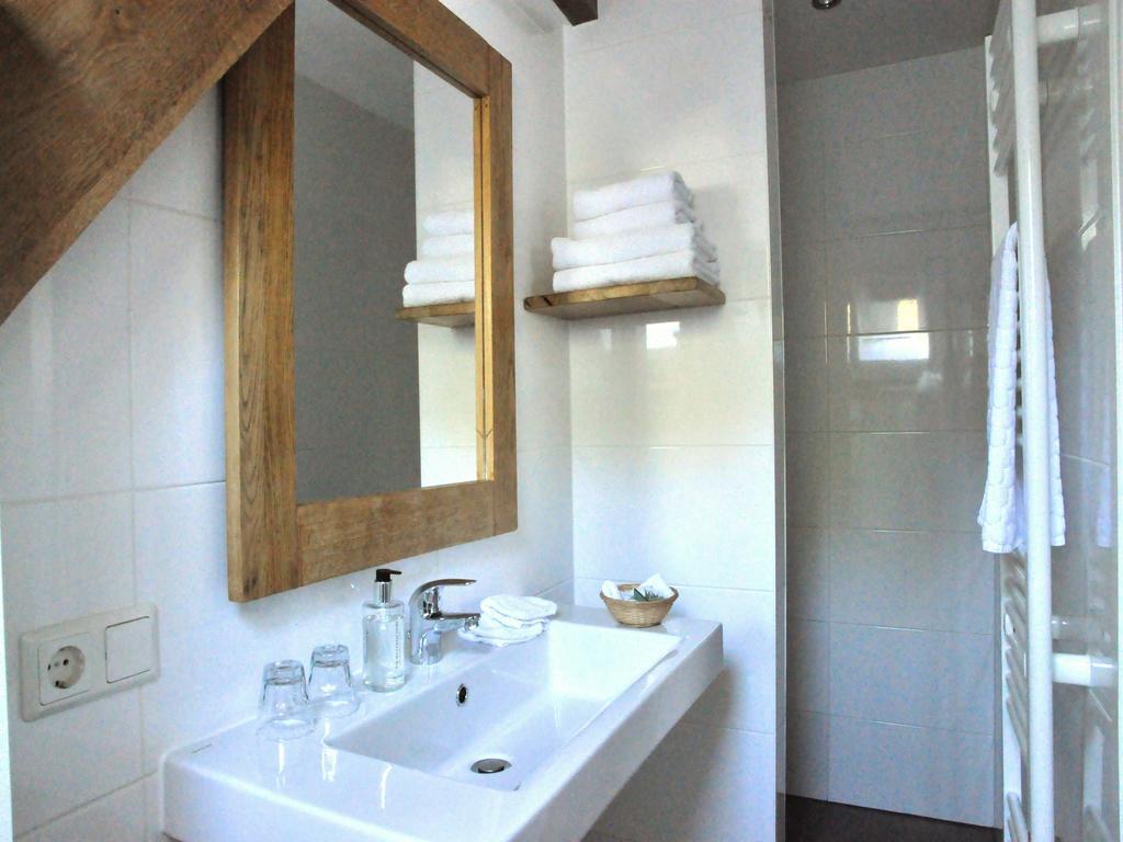 Bed & Breakfast Langlaar Нунен Екстериор снимка